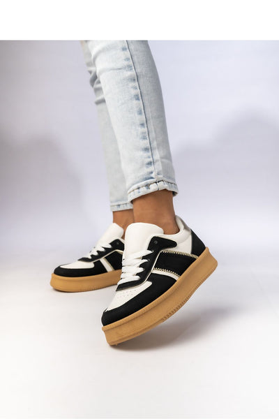  Sneakers model 210573 Inello 